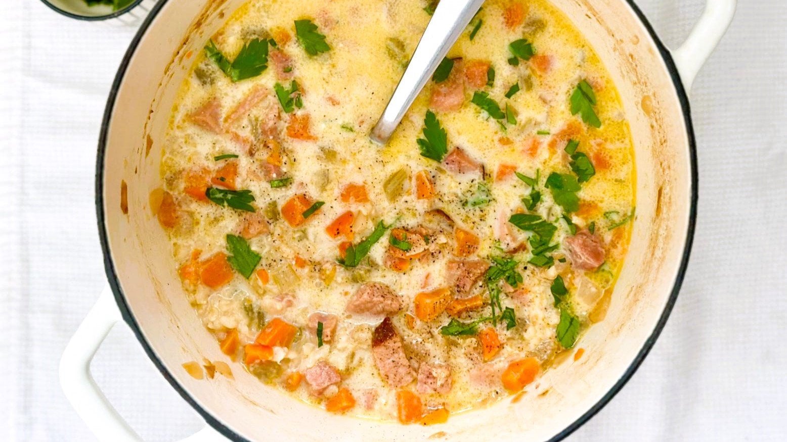 Sopa de Pollo y Arroz Fácil (Con o Sin Crema)