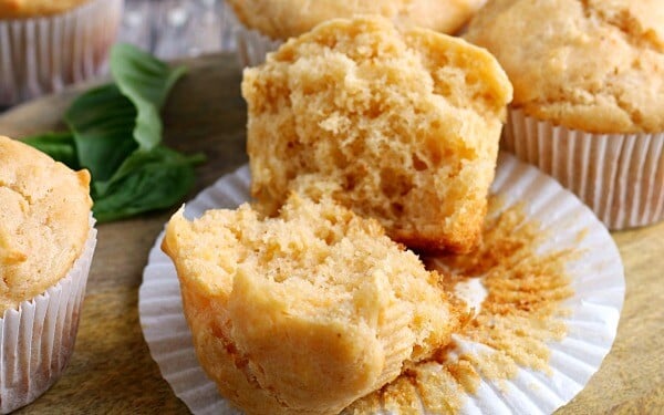 Muffins parmesanas