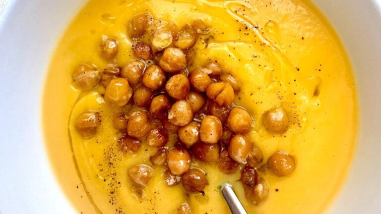 Crutones Crujientes de Garbanzos (para ensaladas y sopas)